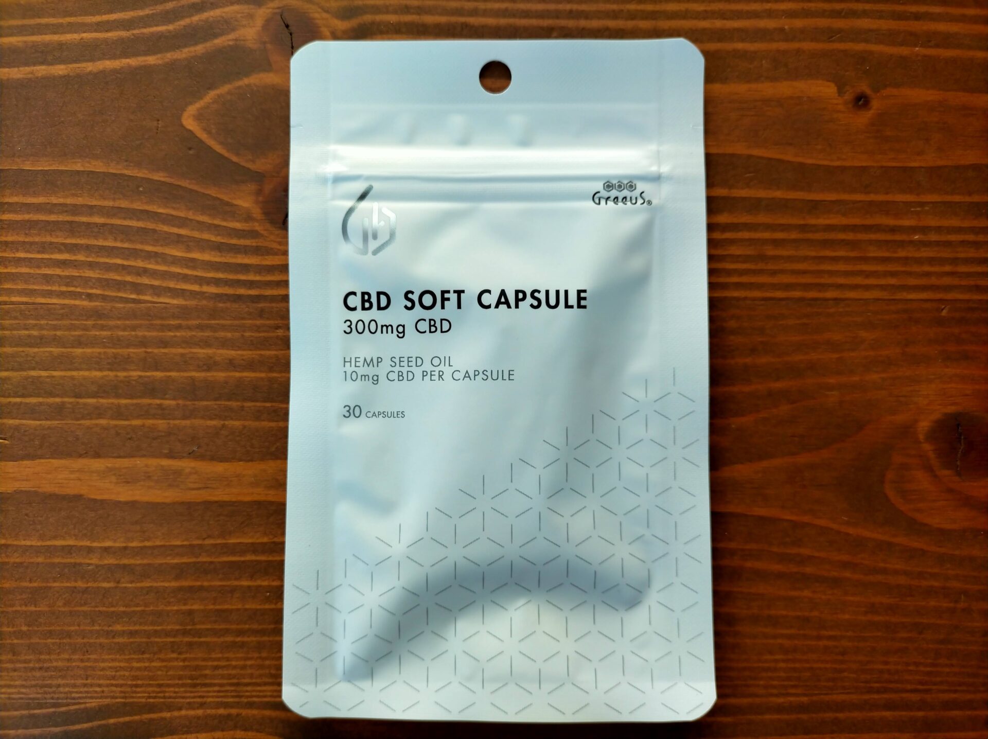 Gressus CBD SOFT CAPSULEをレビュー！誰でも飲みやすい腸溶性のCBD ソフトカプセル